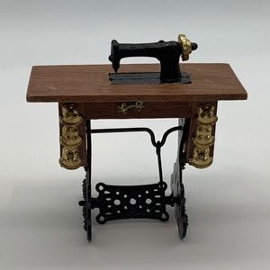 Vintage Dollhouse Miniature Sewing Machine with Table Dollhouse Furniture Decor
